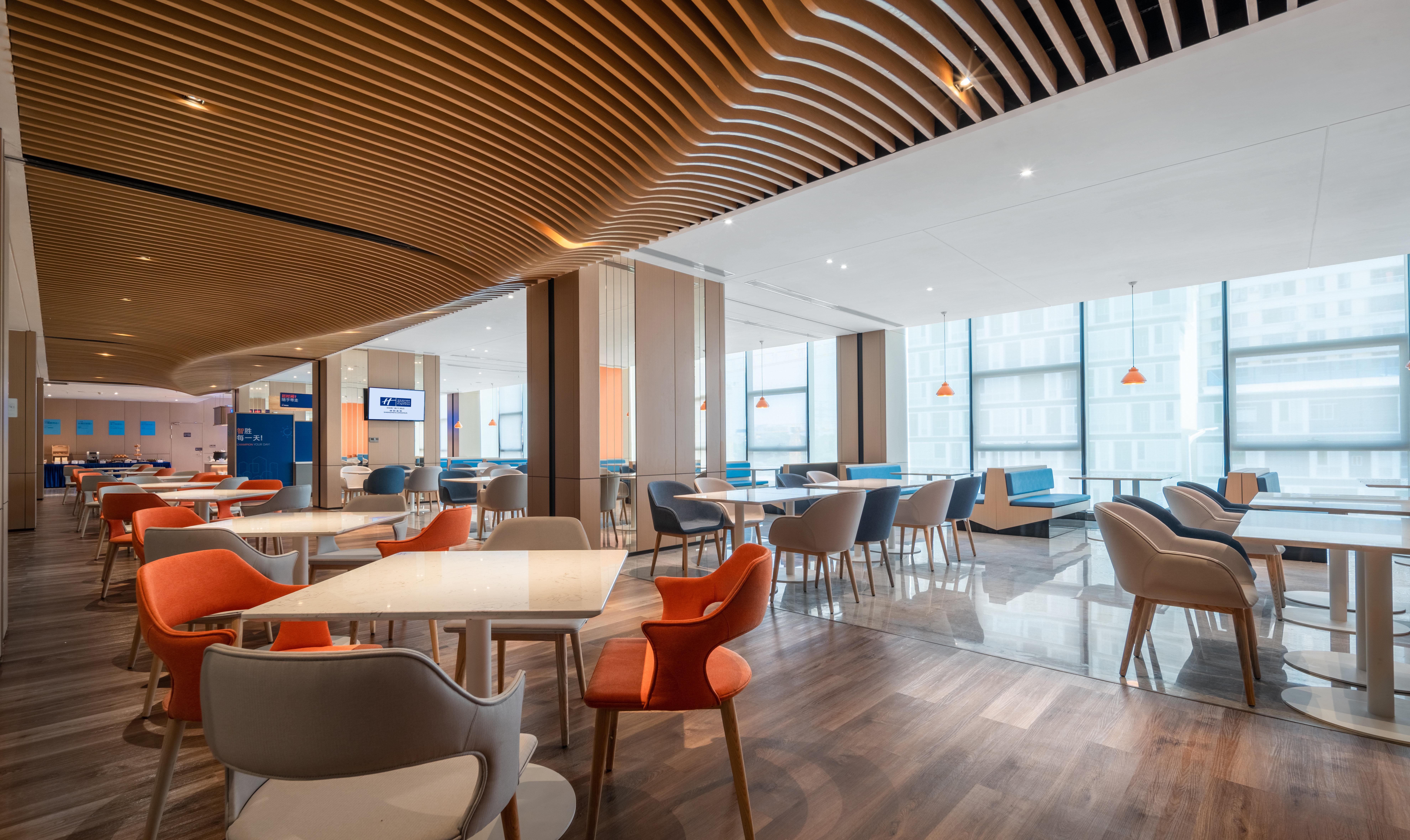 Holiday Inn Express Shenzhen Longhua By Ihg Exterior photo